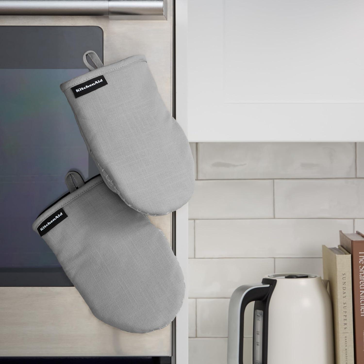 imageKITCHENAID Gourmet Series Gridlines Mini Oven Mitts 2Pack Set Heat Resistant up to 600F Soft Silicone Grip Magnetic Cuff Dried Rose 55quotx9quotMatte Grey
