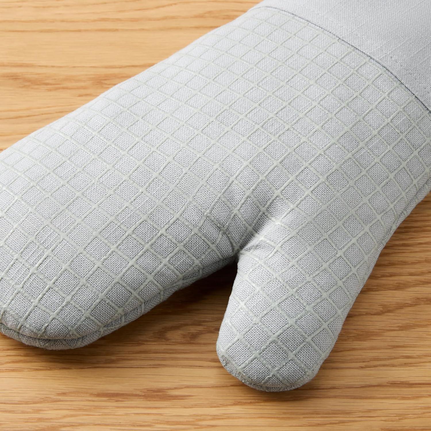 imageKITCHENAID Gourmet Series Gridlines Oven Mitts 2Pack Set Heat Resistant up to 600F Soft Silicone Grip Magnetic Cuff Dried Rose 7quotx14quotMatte Grey