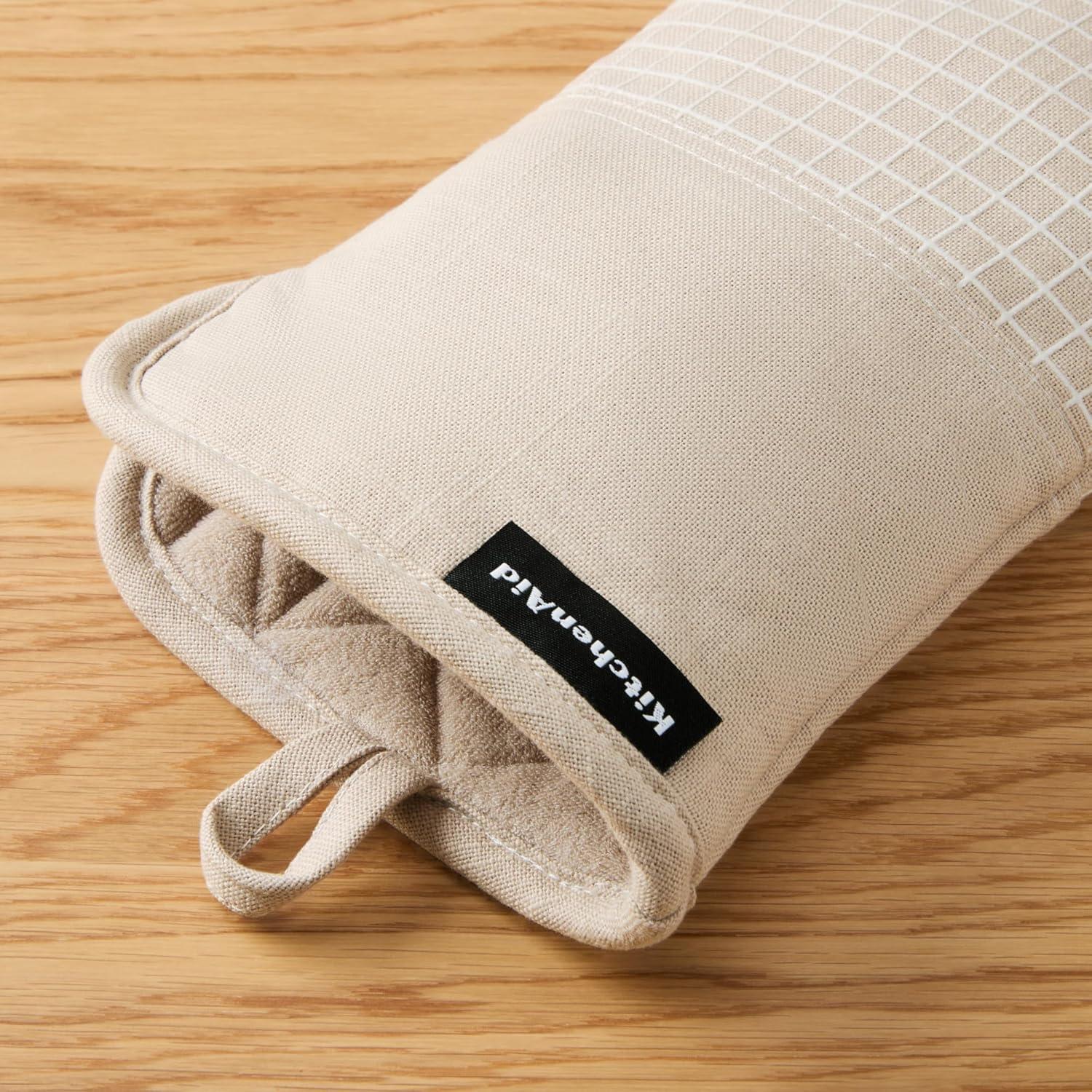 imageKITCHENAID Gourmet Series Gridlines Oven Mitts 2Pack Set Heat Resistant up to 600F Soft Silicone Grip Magnetic Cuff Dried Rose 7quotx14quotMilkshake Tan