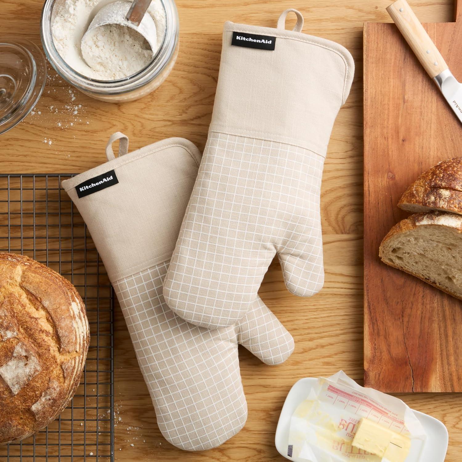imageKITCHENAID Gourmet Series Gridlines Oven Mitts 2Pack Set Heat Resistant up to 600F Soft Silicone Grip Magnetic Cuff Dried Rose 7quotx14quotMilkshake Tan