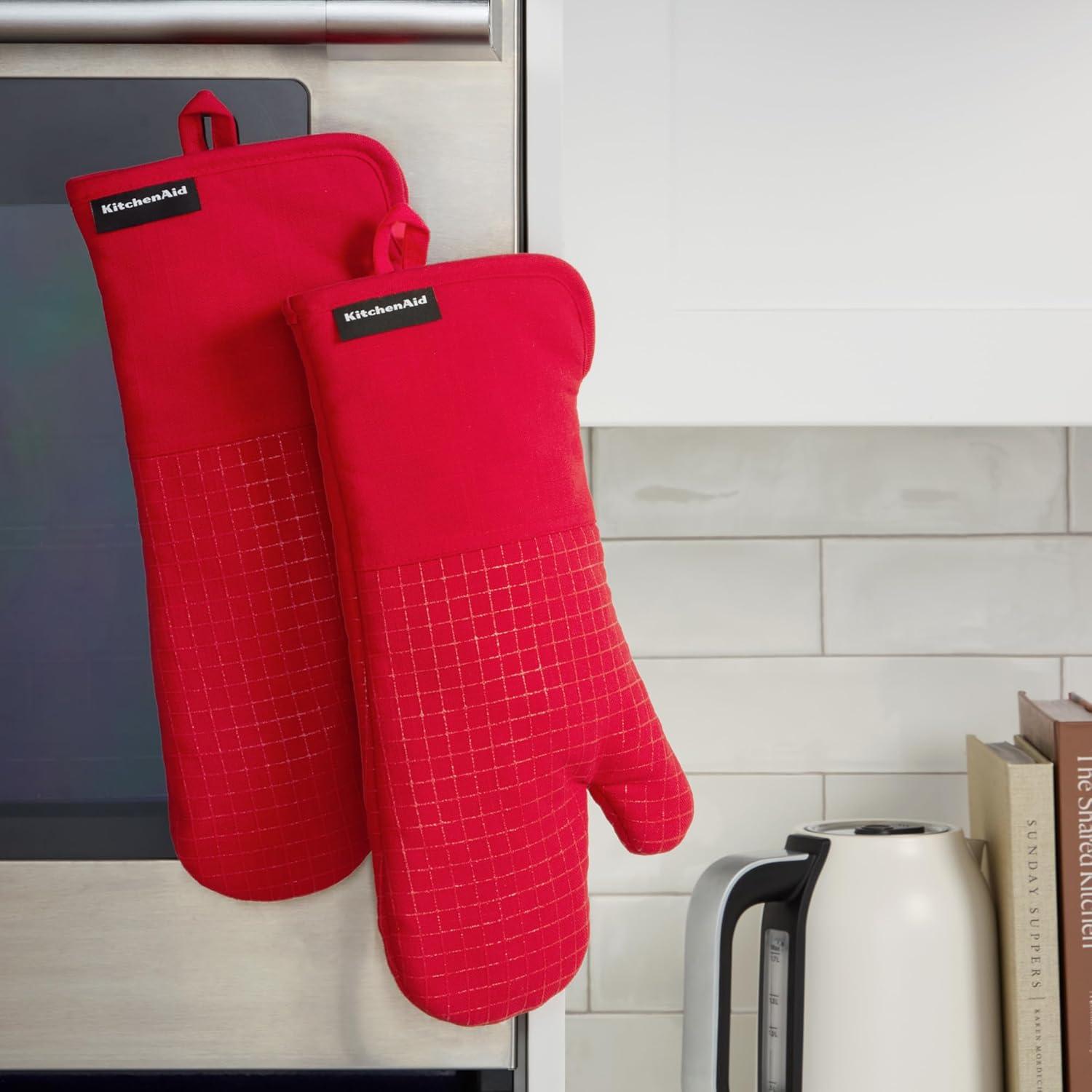imageKITCHENAID Gourmet Series Gridlines Oven Mitts 2Pack Set Heat Resistant up to 600F Soft Silicone Grip Magnetic Cuff Dried Rose 7quotx14quotPassion Red