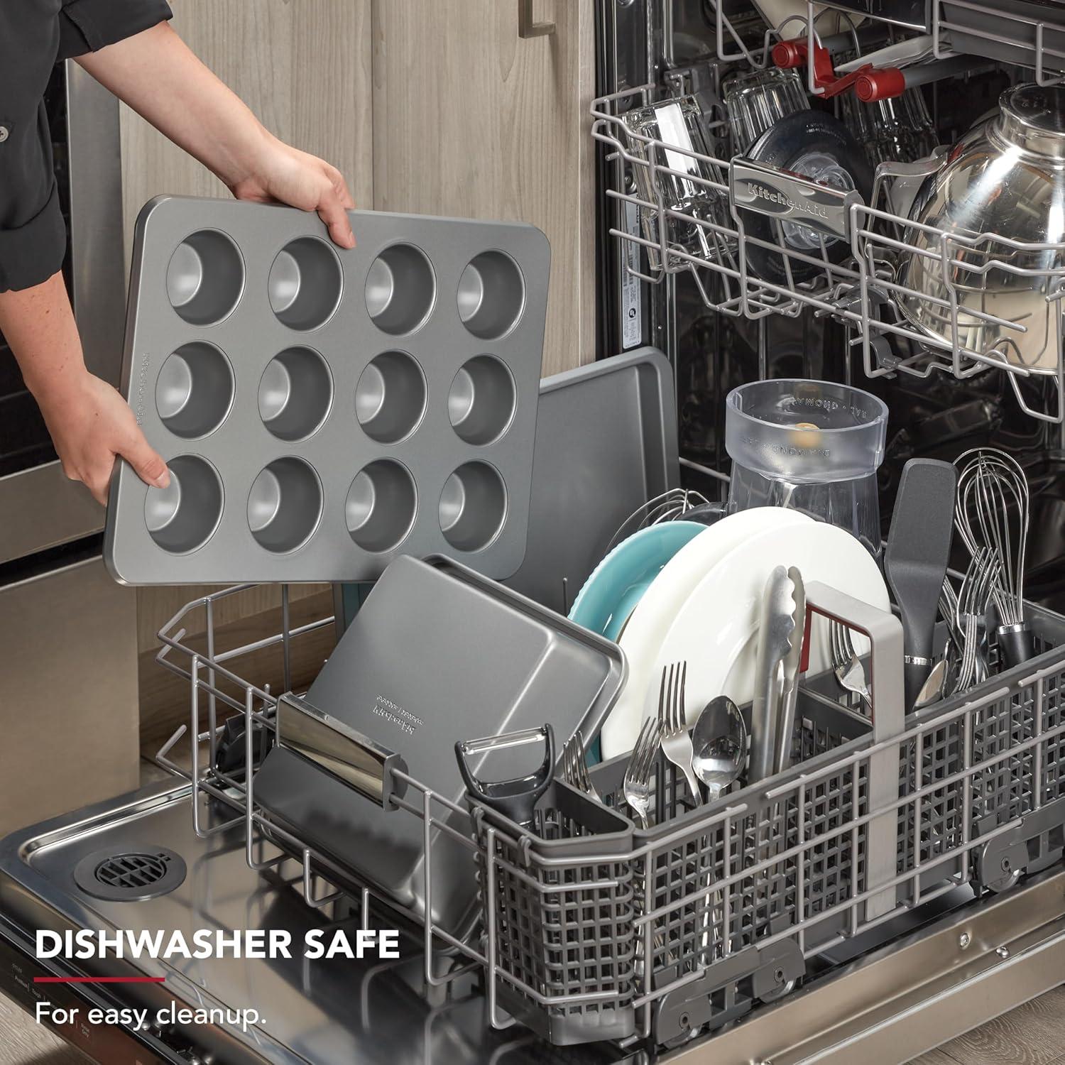 imageKitchenAid 9in Nonstick Aluminized Steel Square Cake Pan Mineral WaterBeetroot