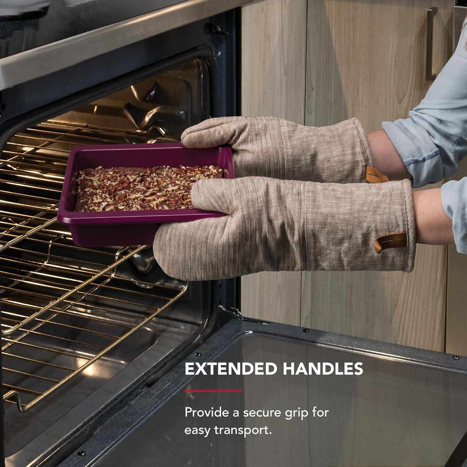 imageKitchenAid 9in Nonstick Aluminized Steel Square Cake Pan Mineral WaterBeetroot