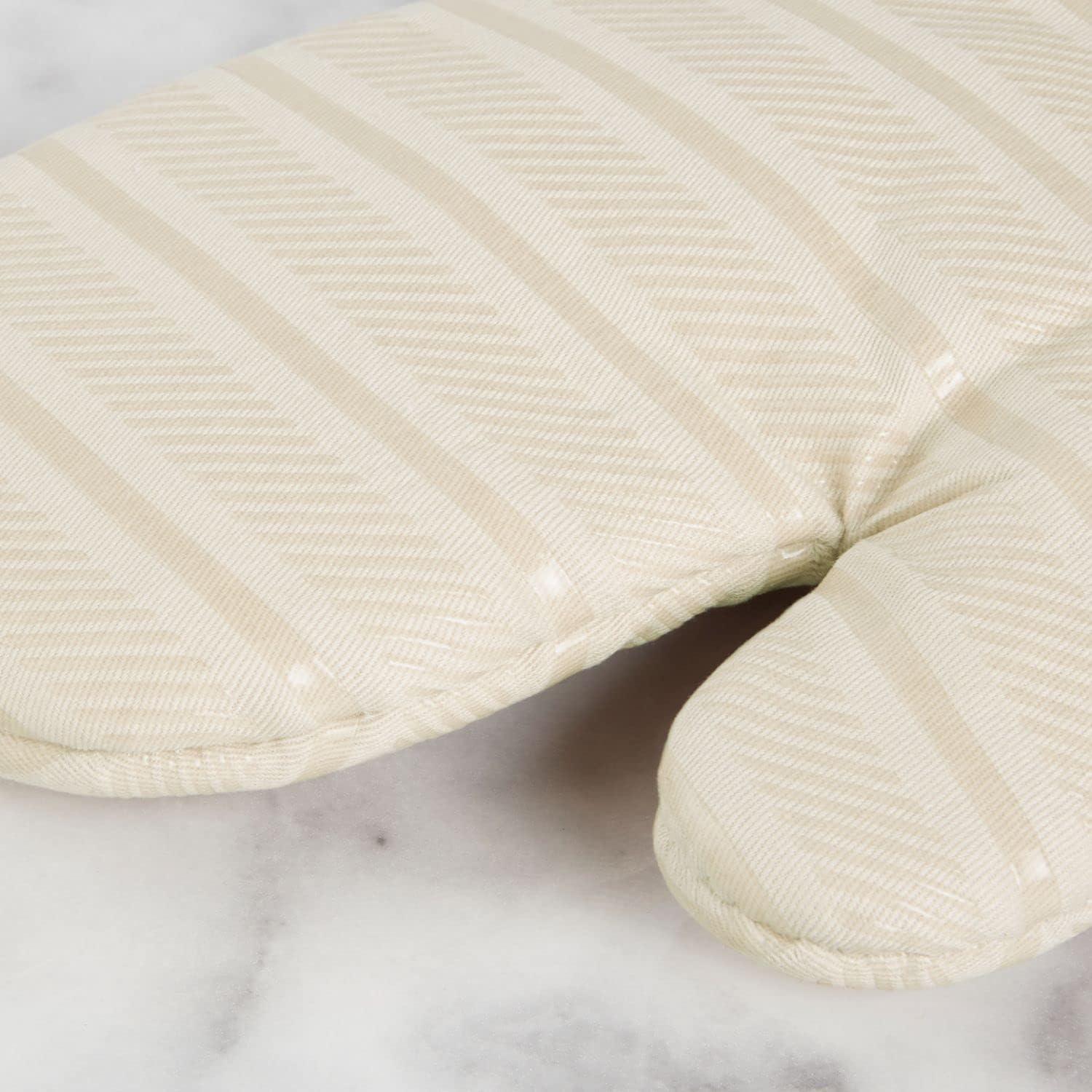 imageKitchenAid Albany Oven Mitt 2Pack Set Aqua Sky 7quotx13quotMilkshake