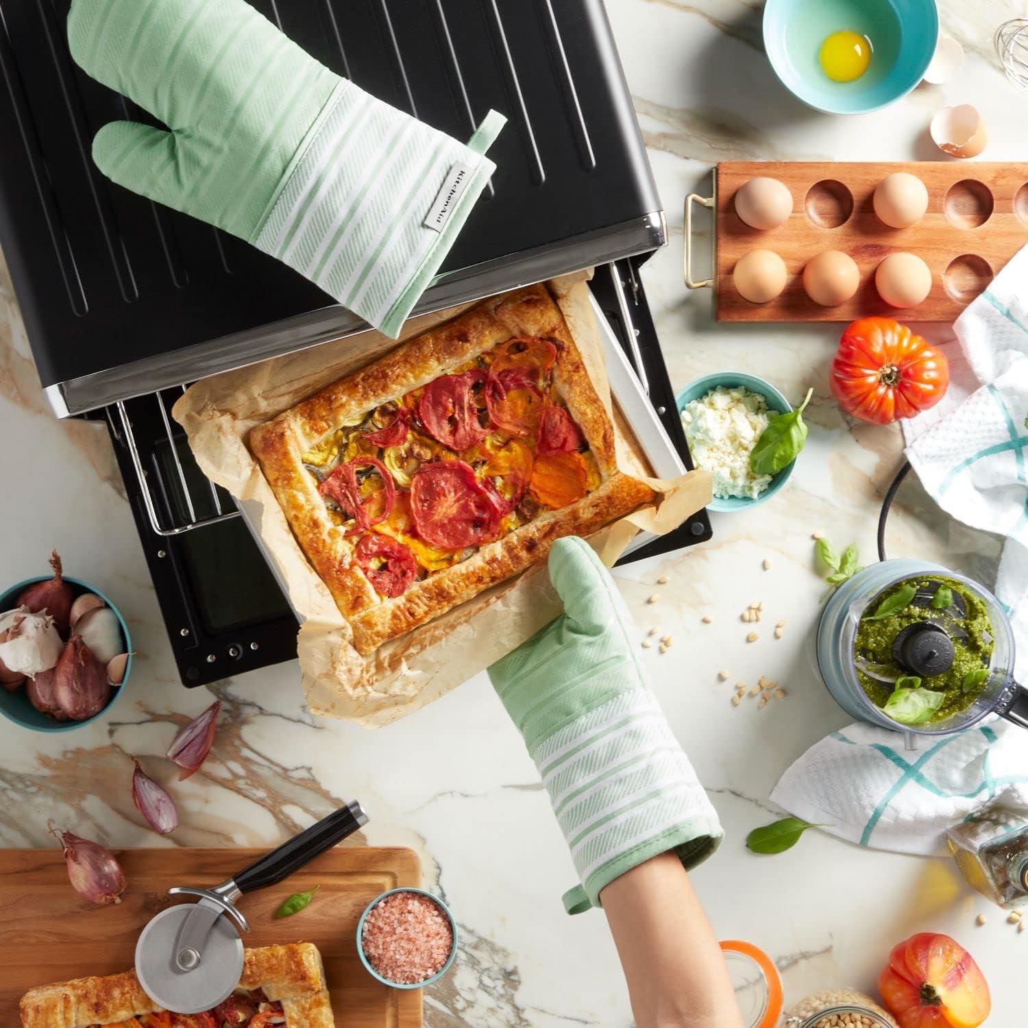 imageKitchenAid Albany Oven Mitt 2Pack Set Aqua Sky 7quotx13quotPistachio