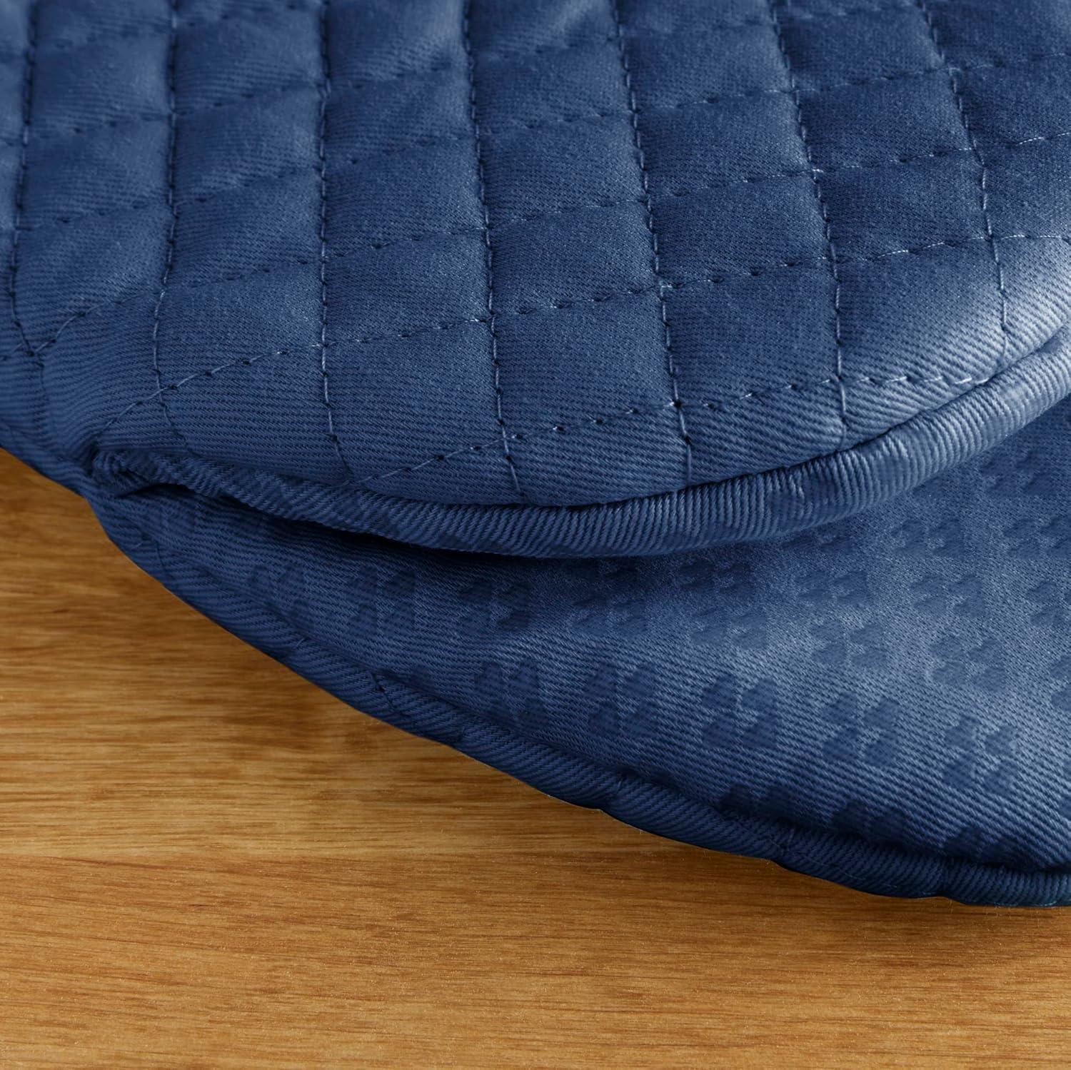 imageKitchenAid Asteroid Mini Oven Mitt Set 55quotx8quot Dried Rose 2 PieceBlue Willow