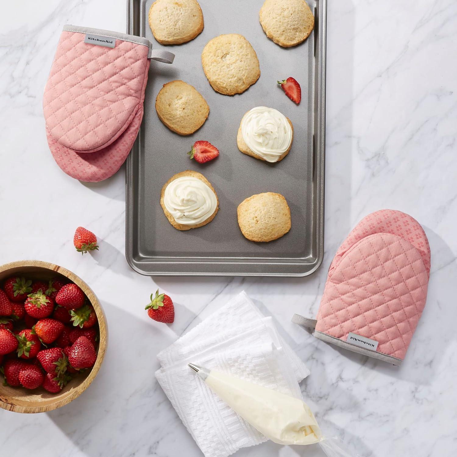 imageKitchenAid Asteroid Mini Oven Mitt Set 55quotx8quot Dried Rose 2 PieceDried Rose