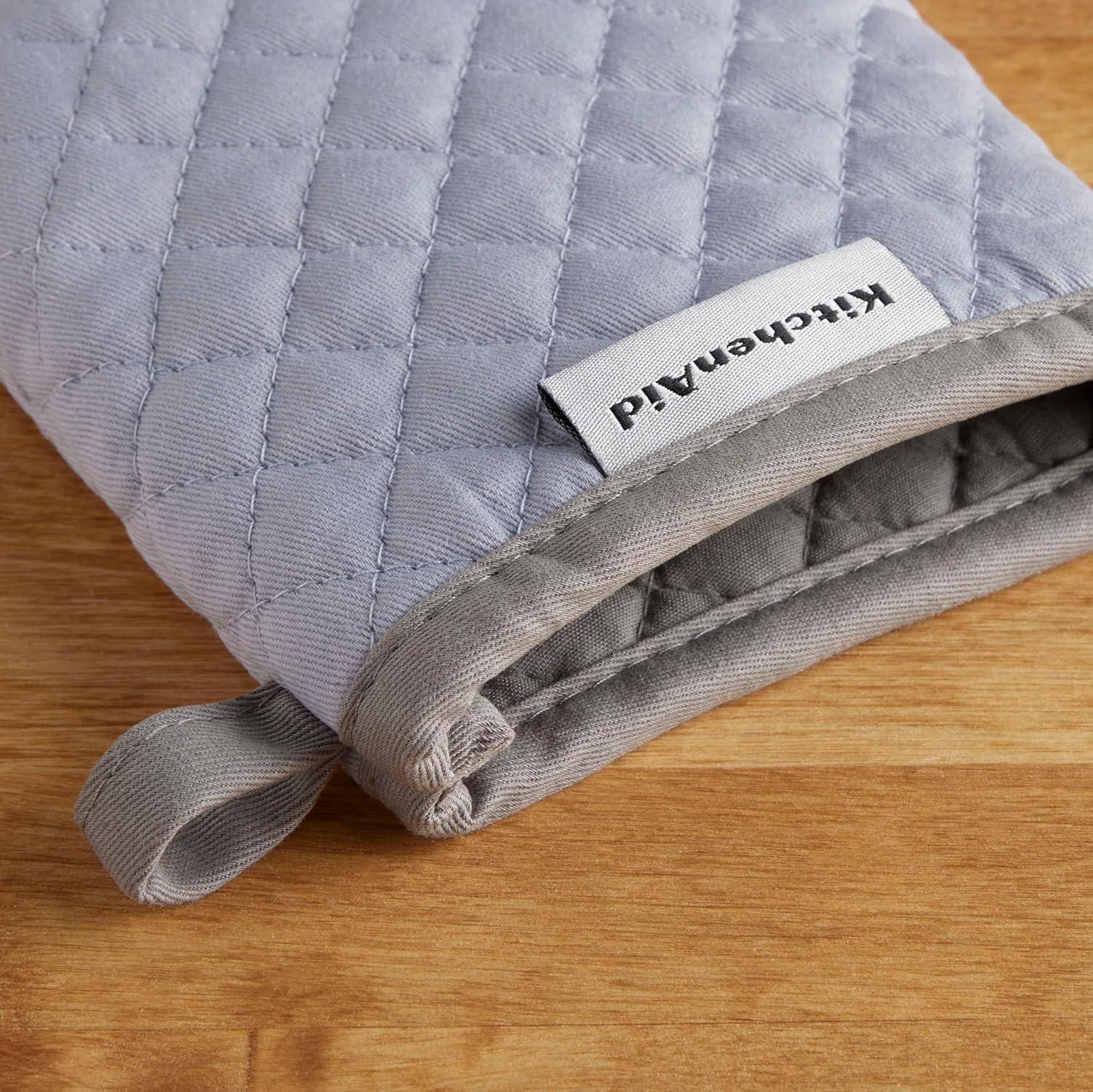 imageKitchenAid Asteroid Mini Oven Mitt Set 55quotx8quot Dried Rose 2 PieceLavender Cream