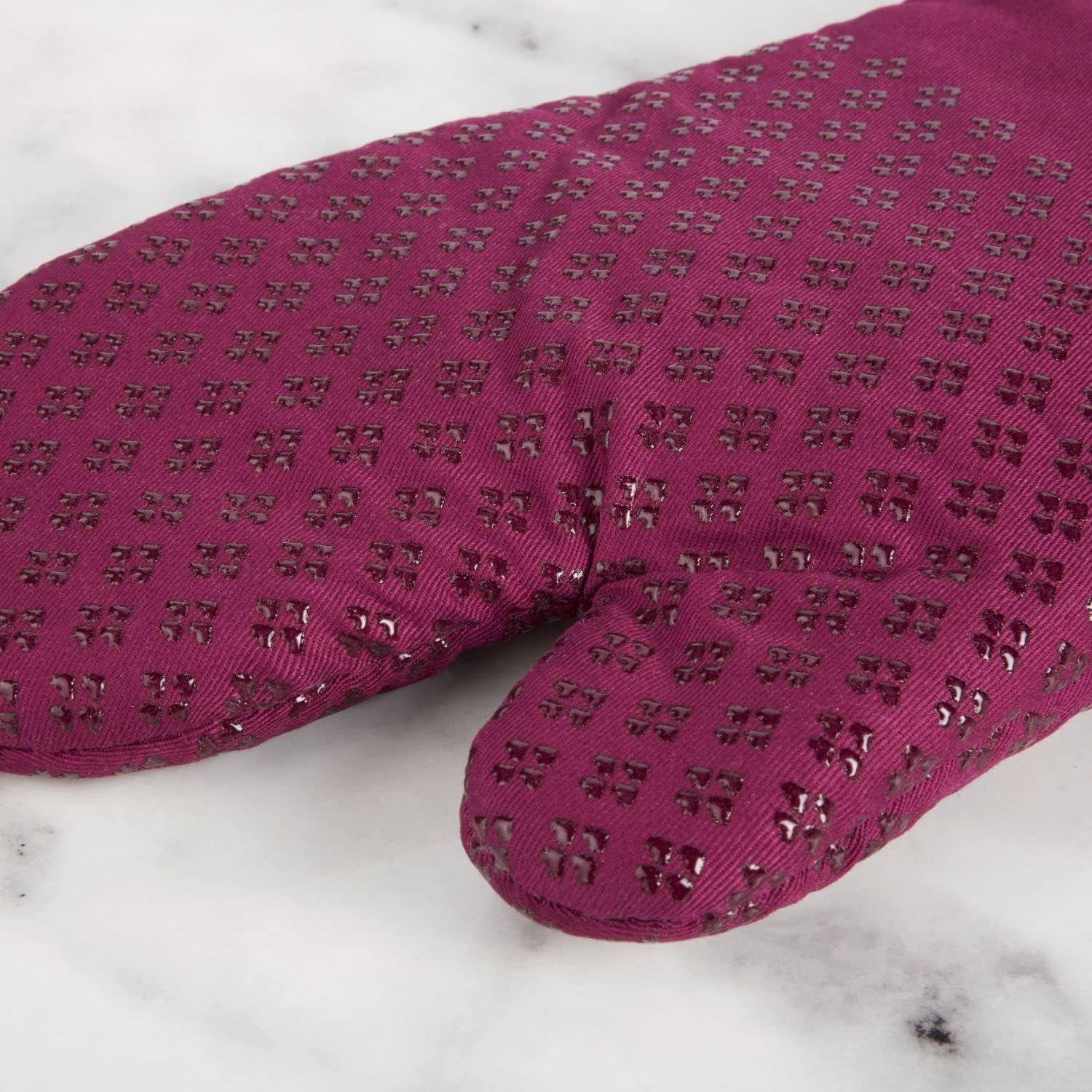 imageKitchenAid Asteroid Oven Mitt Set 7quotx125quot Aqua Sky 2 PieceBeet