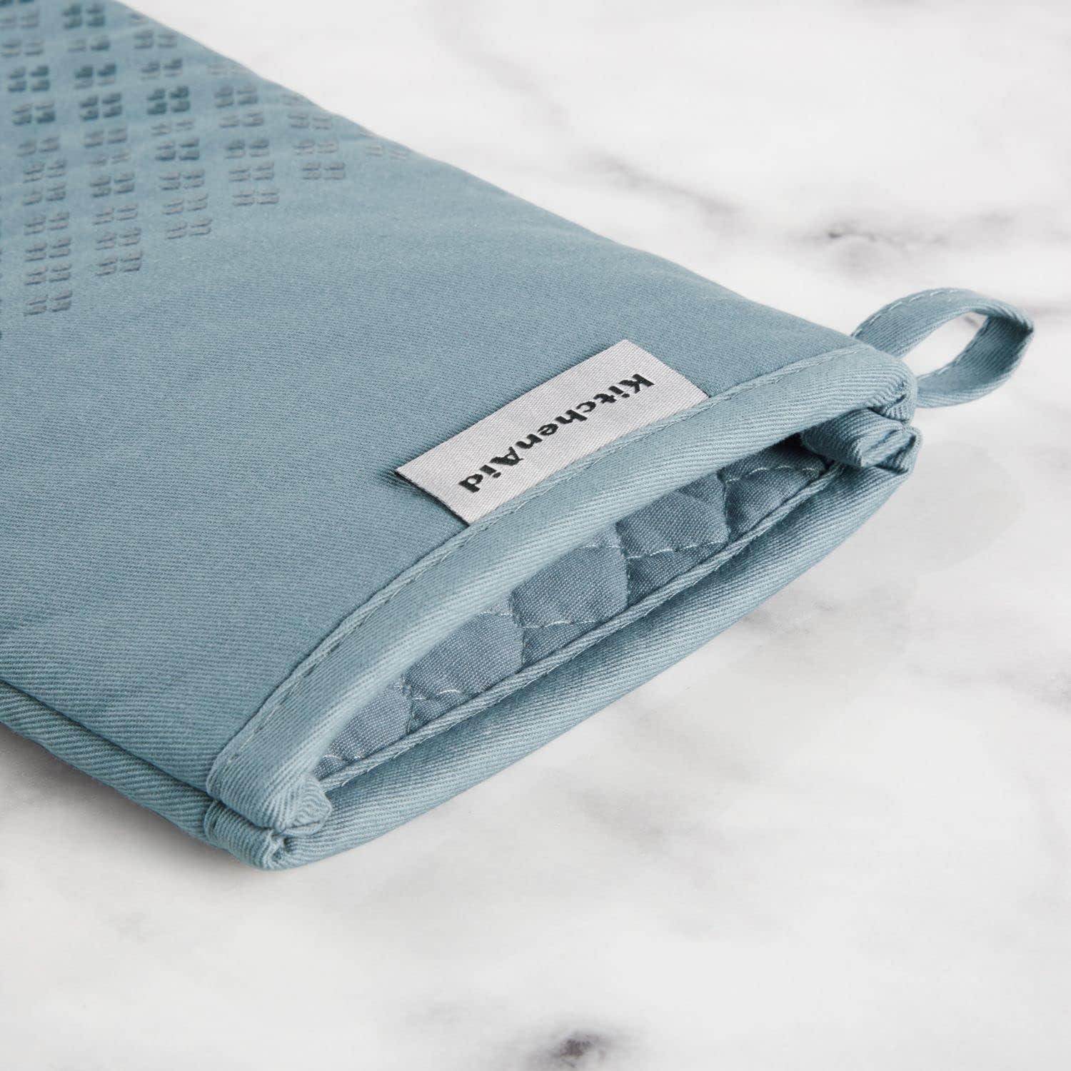 imageKitchenAid Asteroid Oven Mitt Set 7quotx125quot Aqua Sky 2 PieceFog Blue