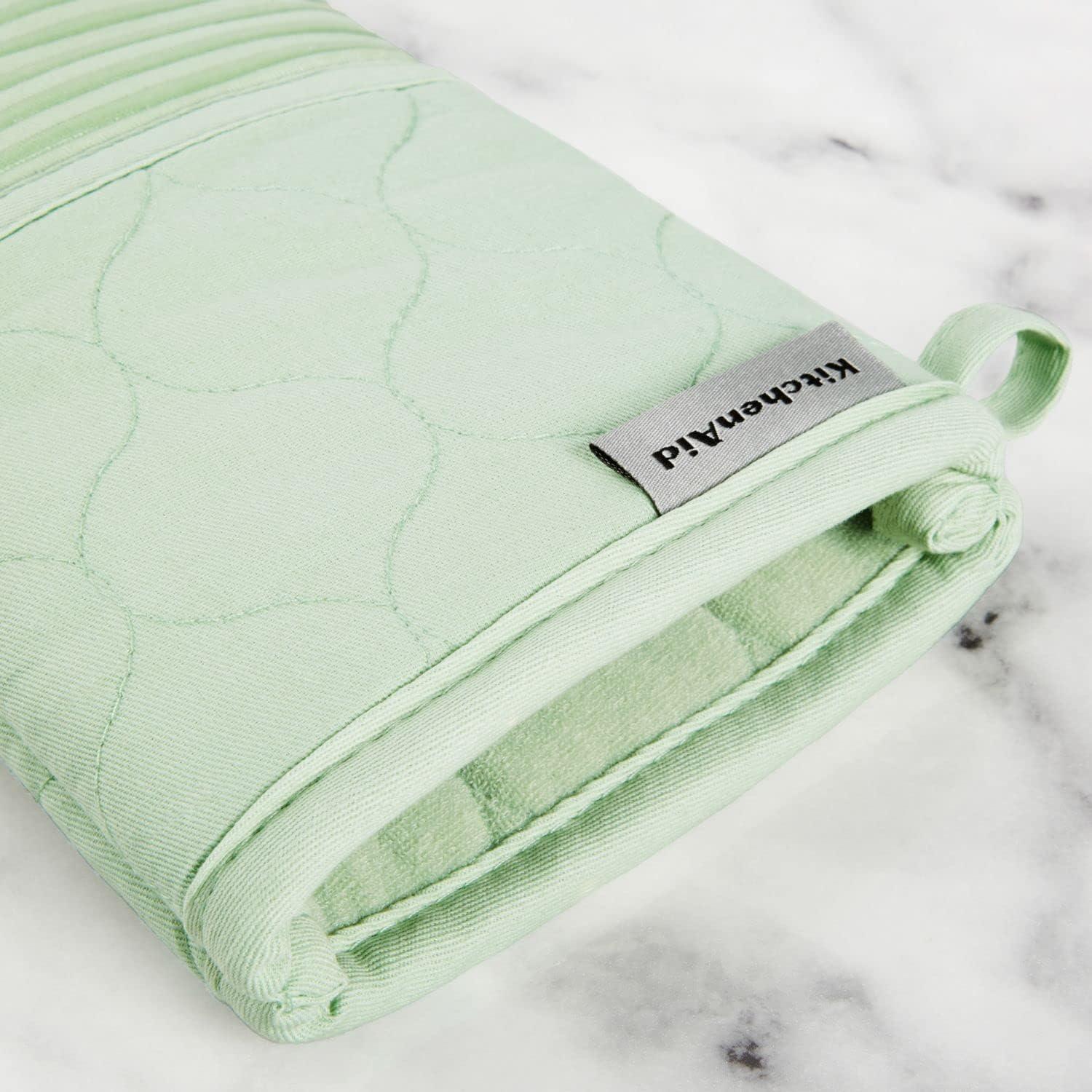 imageKITCHENAID Quilted Cotton Terry Cloth Oven Mitt Pot Holder Kitchen Towel 4Pack Set Heat Resistant Silicone Grip Gift Set Passion Red 16x26 7x13 amp 7x10Pistachio